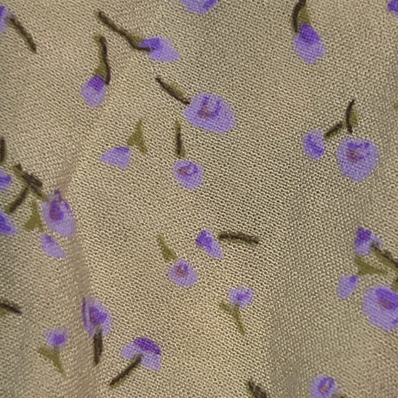 Juniors Cropped Casual Top (M) - Picture 7 of 7